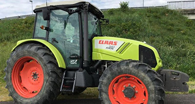 Claas Axos 2010 ->